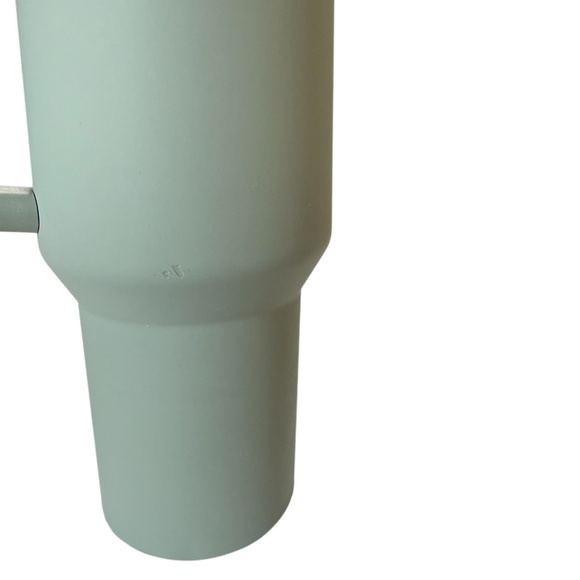 Stanley Set of 2 40oz Flowstate Thirst Quencher Tumblers Green and Dune Cream - Picture 4 of 11